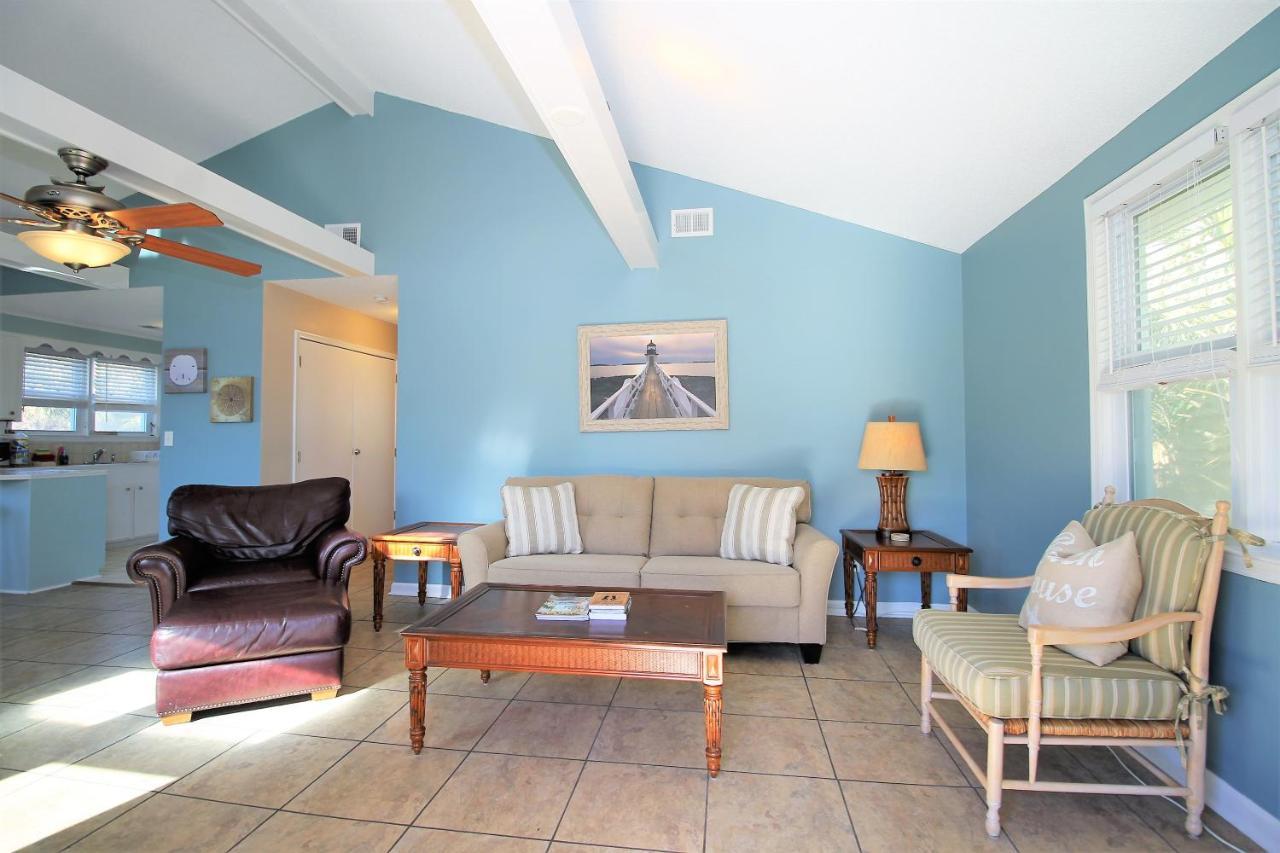 Salty Shack Unit C - Salty Shack - Dog Friendly Home - Across From The Beach - Central Location! Фоли Бийч Екстериор снимка